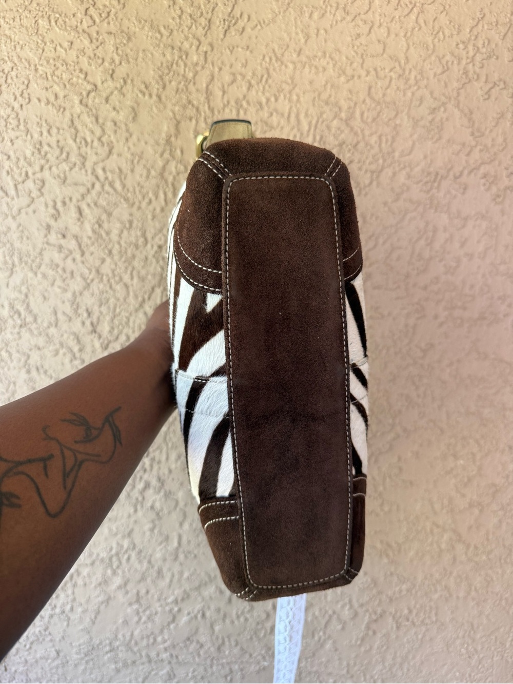 *SOLD*Coach east west Zebra calf hair Bag - Picture 4 of 11